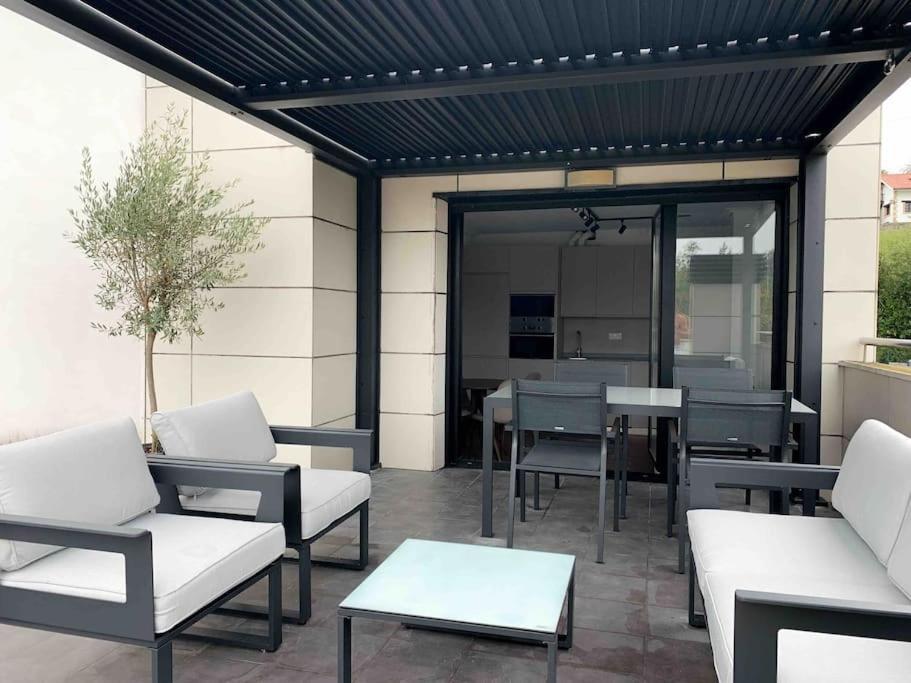 Atico Con Esplendida Terraza Apartment Комилас Екстериор снимка