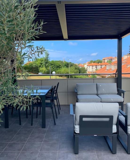 Atico Con Esplendida Terraza Apartment Комилас Екстериор снимка