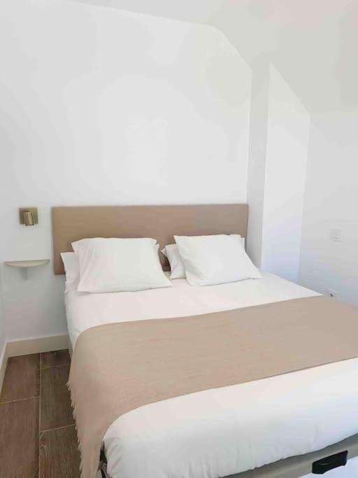 Atico Con Esplendida Terraza Apartment Комилас Екстериор снимка